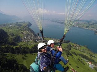 Schnupperflug gleitschirmtaxi.ch