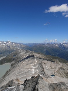 Gleitschirmtaxi.ch Foto von Manuela Huber