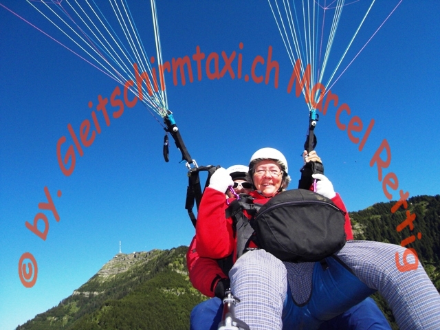 Rigi Tandemflug Passagierflug Gleitschirmtaxi